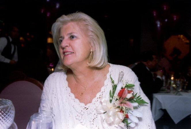 Charlotte Ann Albertson, cooking school founder and culinarian, has died at 90