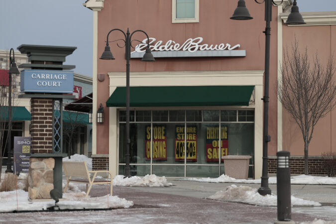 Eddie Bauer operator files for bankruptcy and is liquidating stores