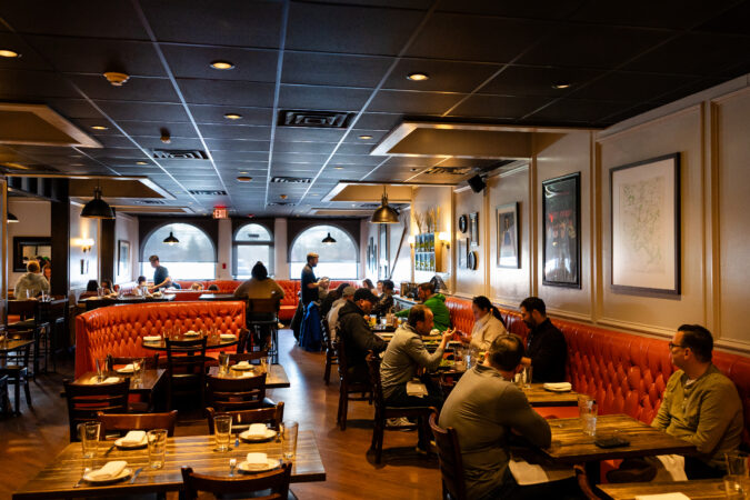 Here are 8 restaurants offering happy hour deals in (and around) Cherry Hill