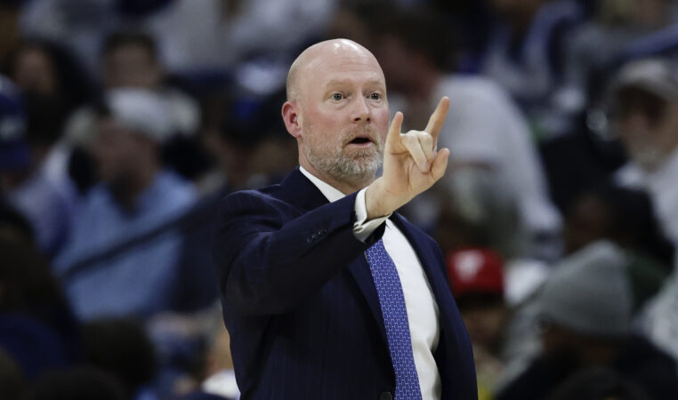 Stifling defense and new-look rotations highlight Villanova’s blowout win at DePaul