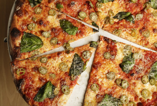 One of Philly’s most famous pizza makers is opening a bar in London