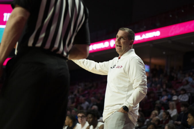 Temple men’s conference tourney hopes in jeopardy after sixth straight loss