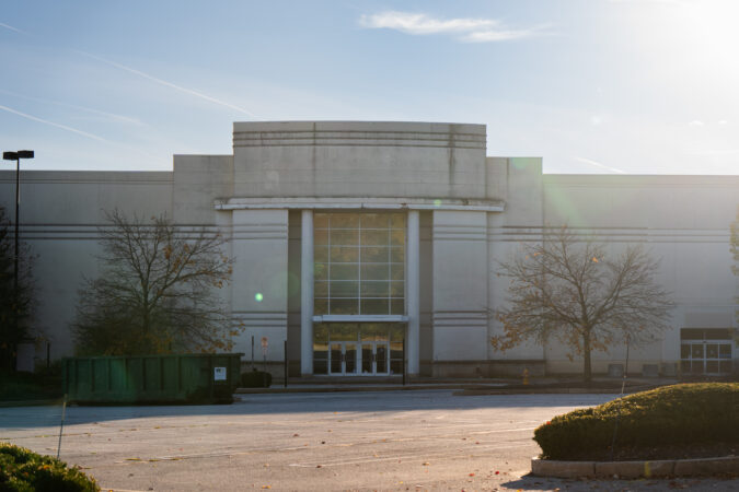 Exton Square Mall will close next week