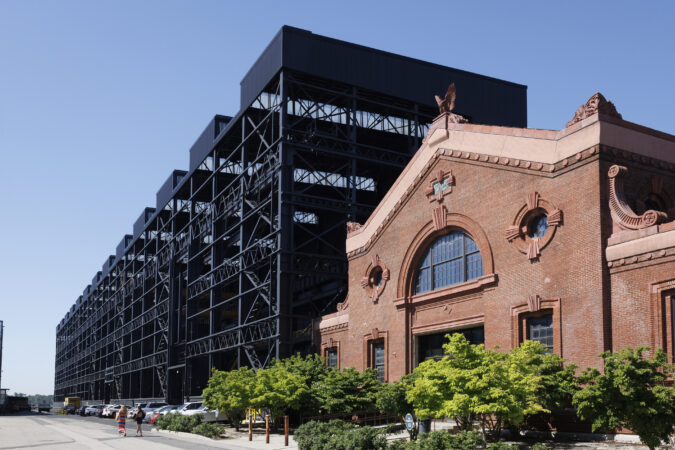 Urban Outfitters’ Navy Yard headquarters is growing as the company adds employees