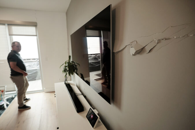 Cracks spread through Northern Liberties rowhouses after developer built nearby