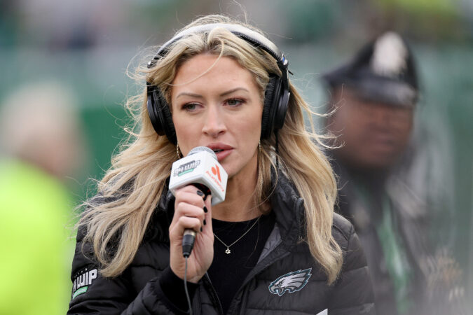 Devan Kaney will cover the Chicago Bears after being laid off at 94.1 WIP's Eagles sideline reporter.