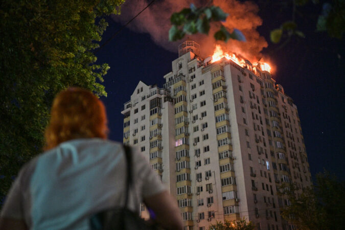 A major Russian attack kills 21 in Kyiv as Ukrainian strikes batter Moscow’s oil sector