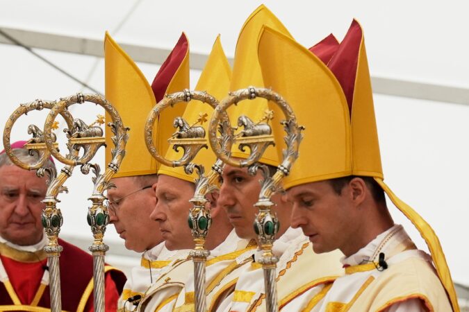Defying Pope Leo XIV, traditionalists go ahead with bishop consecrations in Switzerland