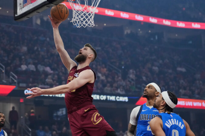 Dean Wade makes a ton of sense for the Sixers