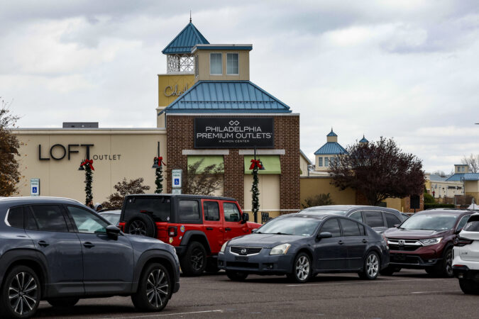 J. Crew Factory and other outlets are often selling worse-quality goods than main stores | Expert opinion